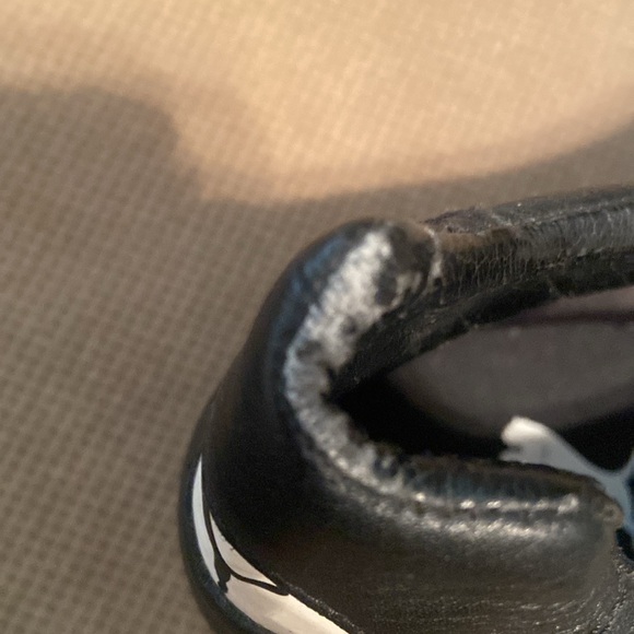 Puma King Black and White Men's Soccer Shoes - Picture 7 of 7